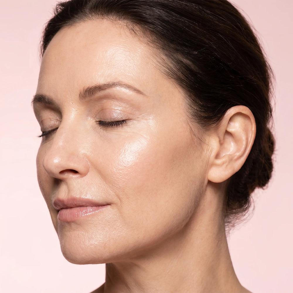 Plumps, Smooths and Brings Back Glow